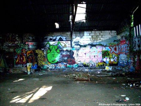 Artconcept___Urbex_copyright_2009__9_